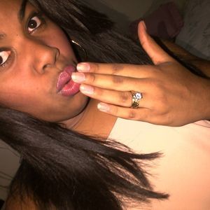 Meet your Posher, Mariah